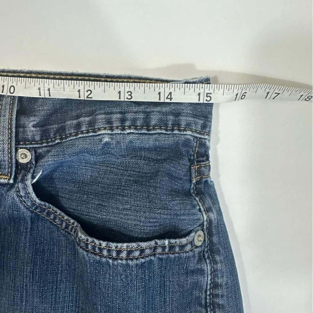 Levi Raw Hem Denim Cut Off Shorts
